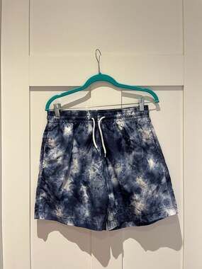 Trunks Surf & Swim Co. Men's Blue and White Tie Dye Swim Trunks